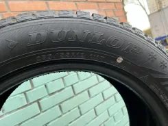 Dunlop Grandtrek Ice 02. ������, ��� ����, �/�, ����� 70 % ����