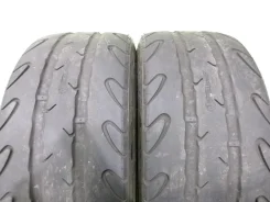 Armstrong Blu-Trac Race