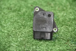 ������ ������� ������� Toyota ZVW30, NZE121, NZE124, ZZE122, ZZE123, ZZE124, AZT240, NZT240, ZZT240, ZZT245 22204-22010 2220422010 ����