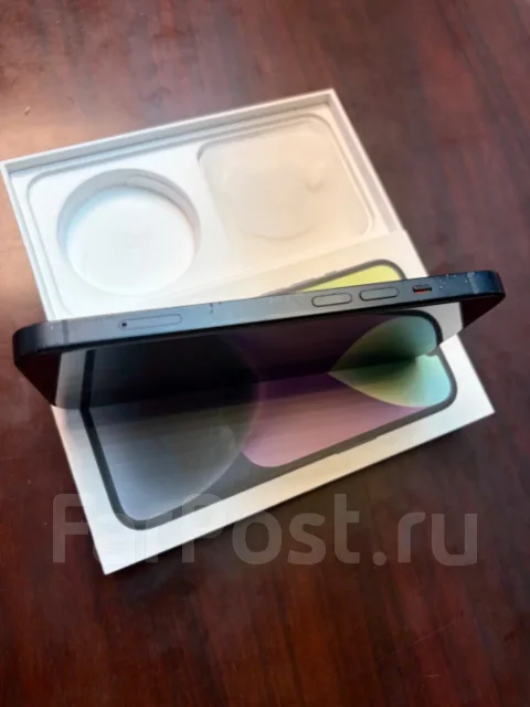 Apple iPhone 14. �/�, 256 ��, ������, 4G LTE, NFC, ������� �������, ������������ ������� ����