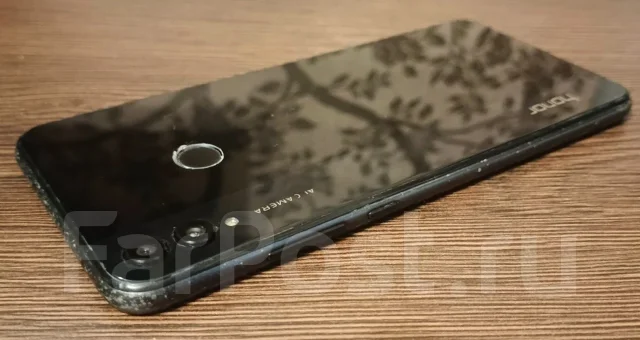 Honor 8X. �/�, 64 ��, ������, 3G, 4G LTE, Dual-SIM ����