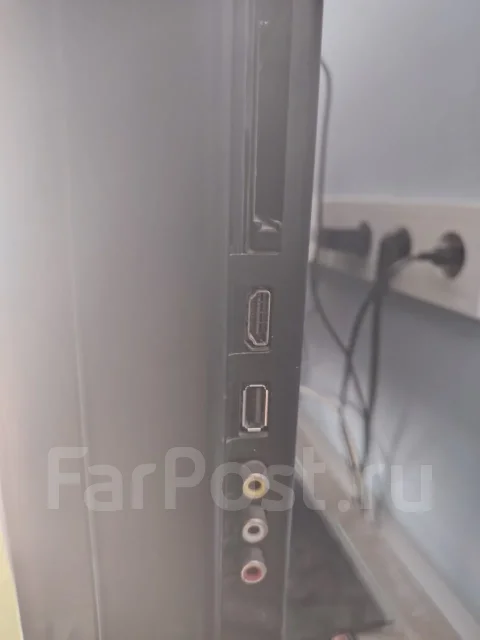 Samsung LE32C550J1W. LED ����