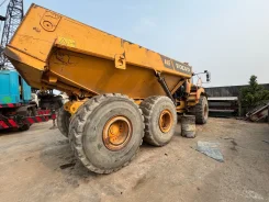 Volvo ����