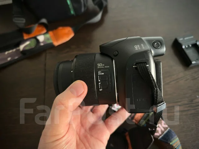 Sony Cyber-shot DSC-HX300. 20 � ����� ��, ���: 14� � ����� ����