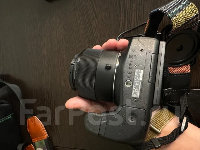 Sony Cyber-shot DSC-HX300. 20 � ����� ��, ���: 14� � ����� ����