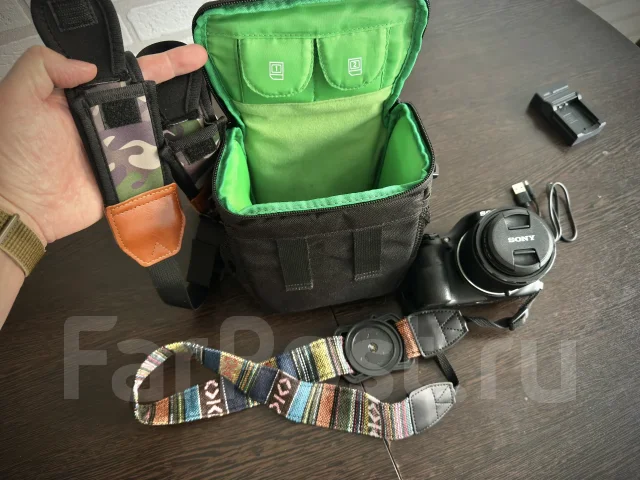 Sony Cyber-shot DSC-HX300. 20 � ����� ��, ���: 14� � ����� ����