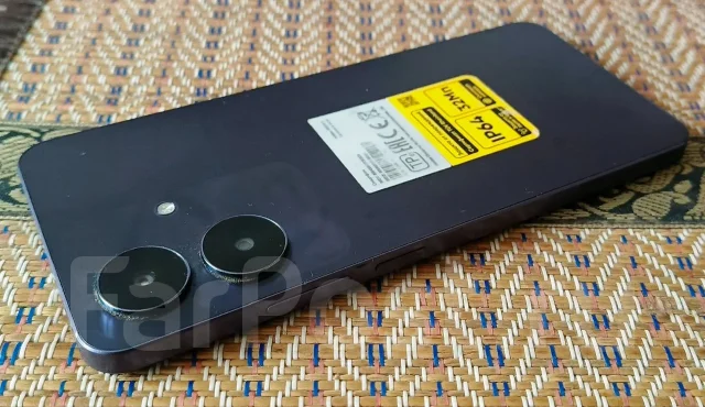 Realme Note 60. �/�, 128 ��, 3G, 4G LTE, Dual-SIM ����