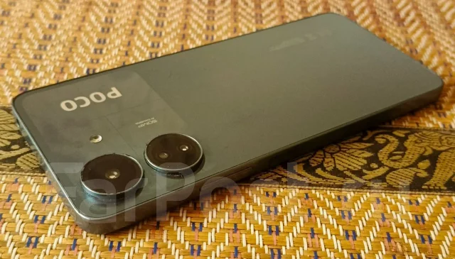 Xiaomi Poco C65. �/�, 256 ��, �����, 3G, 4G LTE, Dual-SIM ����
