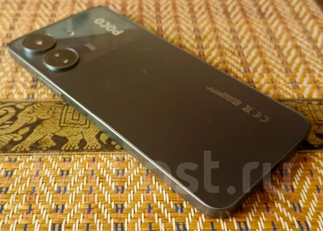 Xiaomi Poco C65. �/�, 256 ��, �����, 3G, 4G LTE, Dual-SIM ����