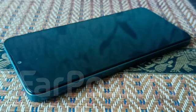 Xiaomi Poco C65. �/�, 256 ��, �����, 3G, 4G LTE, Dual-SIM ����