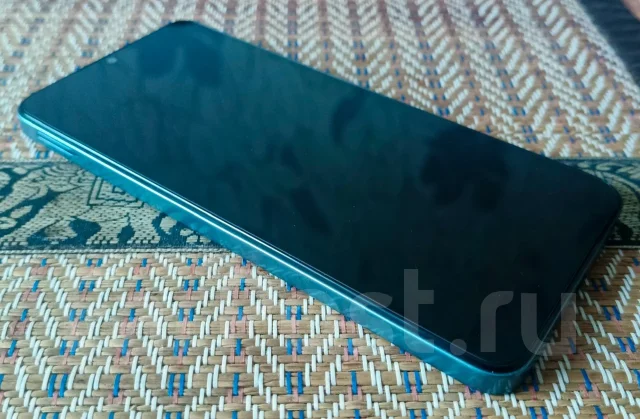 Xiaomi Poco C65. �/�, 256 ��, �����, 3G, 4G LTE, Dual-SIM ����