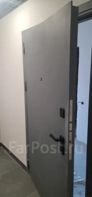 4-���������, ����� �������� �������� 5. �������� ����, ������� ����, 78,4���.��., 15/24 ����. ������� ������ ����