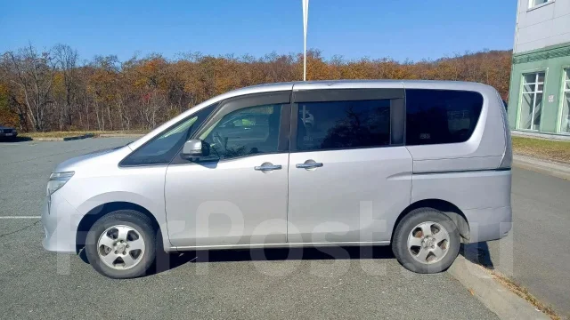 Nissan Serena. ��������, ��������, 2.0 (147��.�.), ������, 222 000����. �� ����