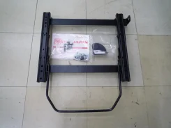 ������ ������� Bride ��� Honda Stepwgn RP1.3, ������ (R), ������. [19564364/9900] ����