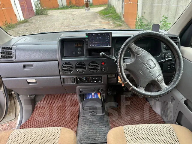 Honda Stepwgn. �������, 4wd, 2.0 (125��.�.), ������, 313 000����. �� ����