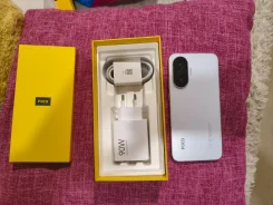Xiaomi Poco F7. �/�, 512 ��, ����� ����