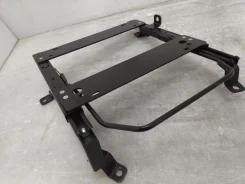 ������ ������� Bride Super Seat rail ��� Suzuki Jimny JB23W/JB33W/JB43W, ������ (RH), S019MK S019MK [24067085/14190] S019MK ����