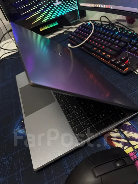 Acerton. 15.6", 2,9����, ��� 16 ��, ���� 512���, WiFi: 1, Bluetooth: 1, ����������� �� 4��. ����