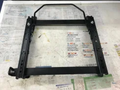 ������� ������� Bride RH S073R0 ��� Suzuki Swift (ZC / ZD 11/21 series) S073R0 [23947482/7700], ������ S073R0 ����