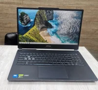 MSI Cyborg 15. 15.6", 4,8����, ��� 16 ��, ���� 512���, WiFi: 1, Bluetooth: 1, ����������� �� 3��. ����