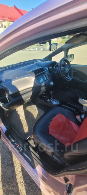 Honda Fit. ��������, ��������, 1.0 (100��.�.), ������, 212 000����. �� ����