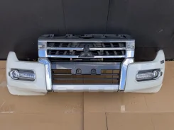 �������� ����������� Mitsubishi Pajero 4 2006-�. �. 6400G590, �������� 6400G590 ����