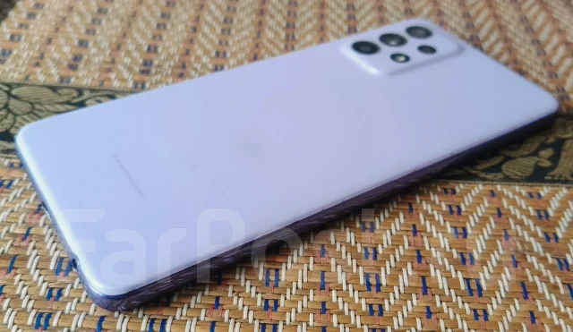 Samsung Galaxy A52. �/�, 256 ��, 3G, 4G LTE, Dual-SIM ����