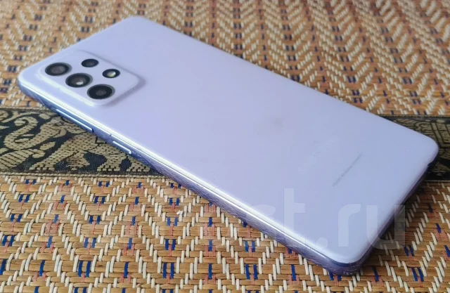 Samsung Galaxy A52. �/�, 256 ��, 3G, 4G LTE, Dual-SIM ����