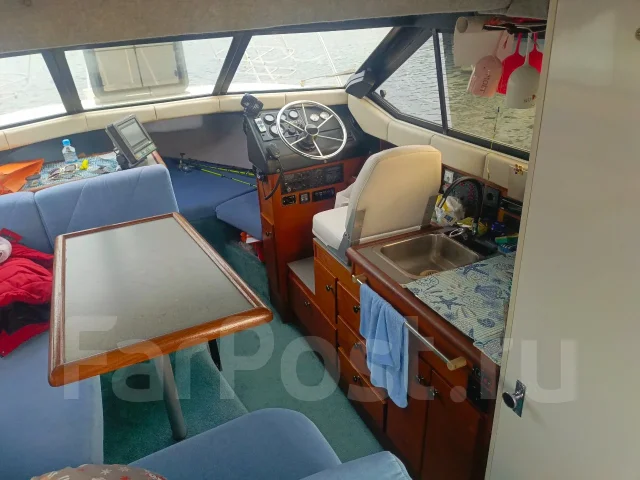 Bayliner. 1991 ���, ����� 7��., ��������� ������������, 220��.�., ������ ����