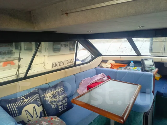 Bayliner. 1991 ���, ����� 7��., ��������� ������������, 220��.�., ������ ����