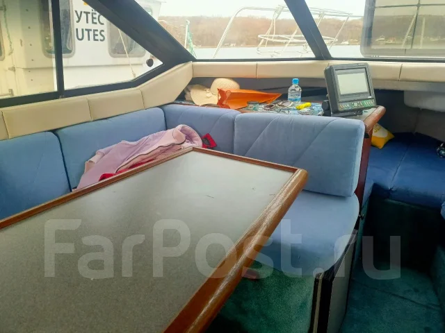 Bayliner. 1991 ���, ����� 7��., ��������� ������������, 220��.�., ������ ����