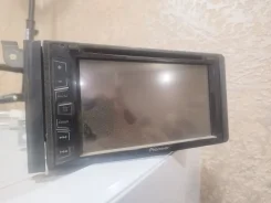 Pioneer AVH-190G ����