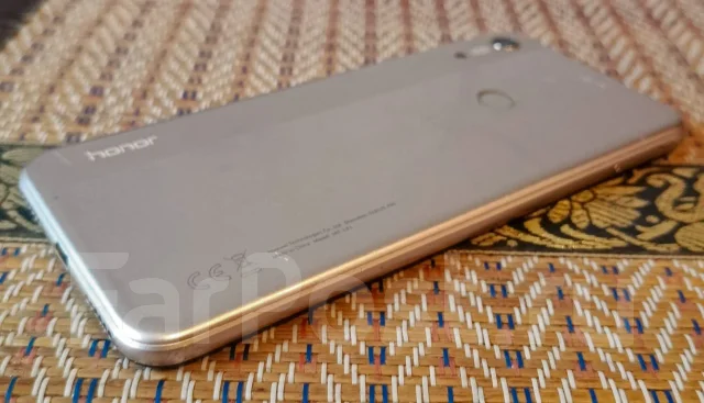 Honor 8A. �/�, 32 ��, �������, 3G, 4G LTE, Dual-SIM ����