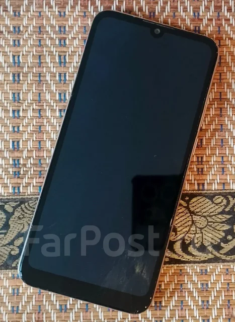 Honor 8A. �/�, 32 ��, �������, 3G, 4G LTE, Dual-SIM ����