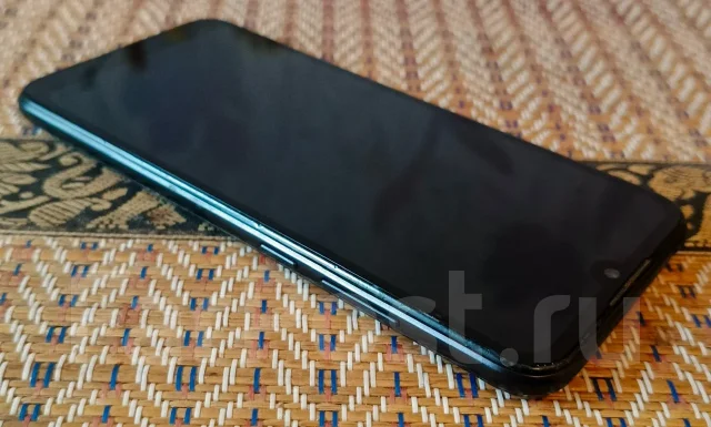 Honor 8A. �/�, 32 ��, ������, 3G, 4G LTE, Dual-SIM ����