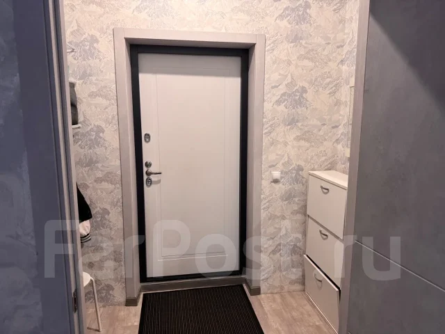 ��� ���� � ��������� � �����. �-� 9 ���������, ��� 324��&sup2;, ������� 12����., ���, ����: ��������, ������������� 30 ��� ����