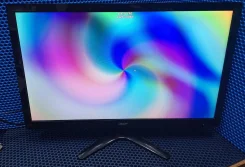 Acer. 23" ����