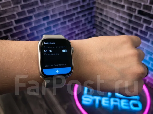 Apple Watch Series 8. GPS, IP67 ����