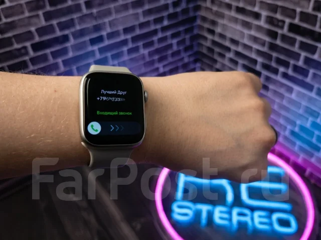 Apple Watch Series 8. GPS, IP67 ����