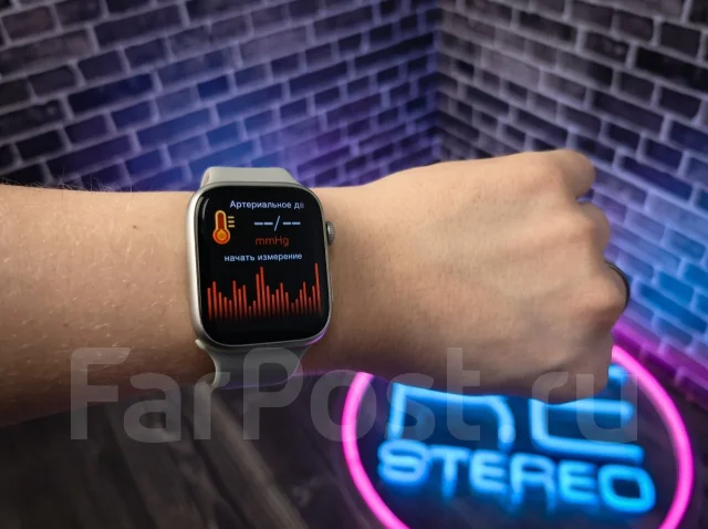 Apple Watch Series 8. GPS, IP67 ����