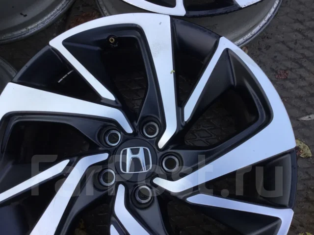 Honda. 7.5x18", 5x114.3, ET55, �� 64,1���. ����