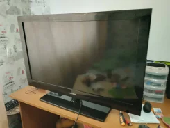 Samsung. LCD (��) ����