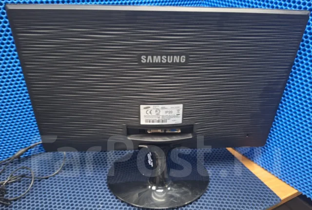 Samsung. 23", ���������� �� (LCD, LED, QLED) ����
