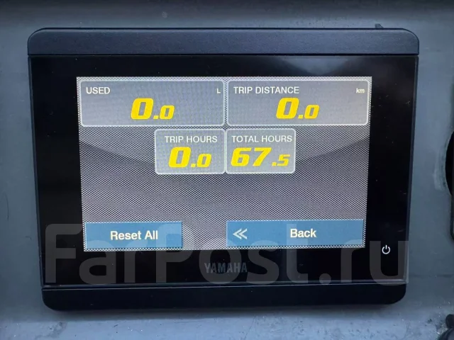 Nissan. ����� 6,7��., ��������� ���������, 200��.�., ������ ����