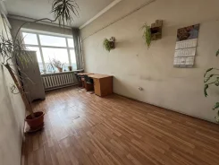 ���� ��������� ��� ����. 18��&sup2;, ����� ��������� 230, �-� ��������� ����� ����