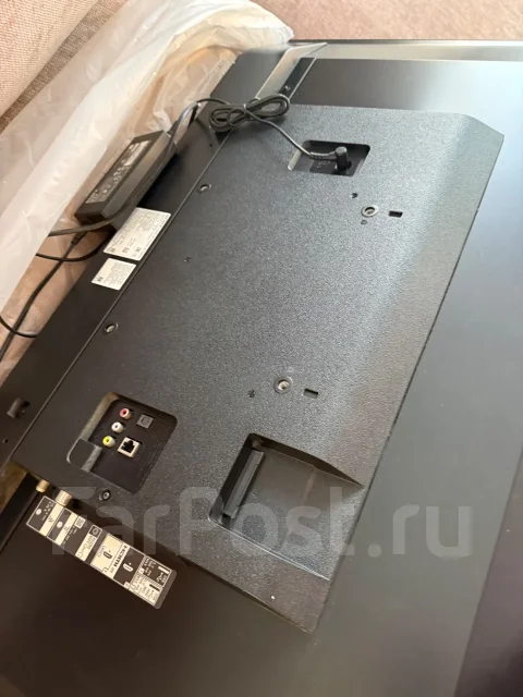 Sony KDL-43WF665. LED ����