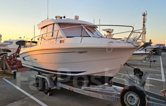 Beneteau Antares. 2010 ���, ����� 8��., ��������� ���������, 200��.�., ������ ����