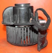 ����� ����� AUDI/Volkswagen 7H0819021 (Q7 07-15, Touareg 03-10 ) ������ 7H0819021 ����