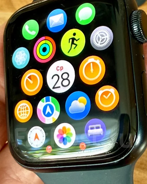 Apple Watch SE 2. GPS, NFC, IP68 ����