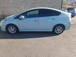 Toyota Prius. �������, ��������, 1.8 (99��.�.), ������, 370����. �� ����